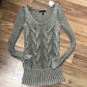 Jessica Simpson chunky cable knit top